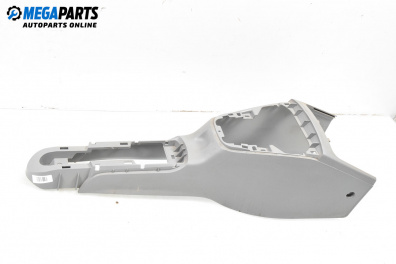 Централна конзола за Mazda 2 Hatchback I (02.2003 - 06.2007)