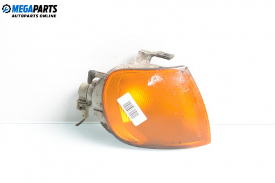 Мигач за Volkswagen Polo Hatchback II (10.1994 - 10.1999), хечбек, позиция: дясна