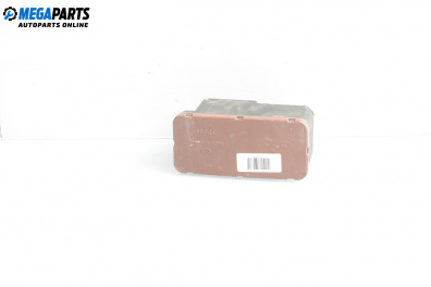 Вакуум помпа за централно заключване за Volkswagen Polo Hatchback II (10.1994 - 10.1999), 4+1 вр.