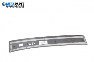 Лайсна (облицовка) на праг  за Audi A4 Sedan B6 (11.2000 - 12.2004), 4+1 вр., седан, позиция: задна, лява