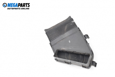 Въздуховод за Audi A4 Sedan B6 (11.2000 - 12.2004) 2.0, 130 к.с.