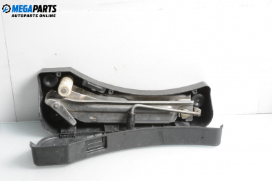 Крик за Audi A8 Sedan 4E (10.2002 - 07.2010)