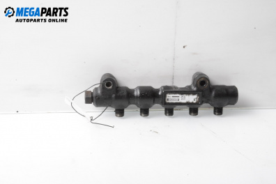 Горивна рейка за Peugeot 307 Hatchback (08.2000 - 12.2012) 1.6 HDi 110, 109 к.с., № 9654592680