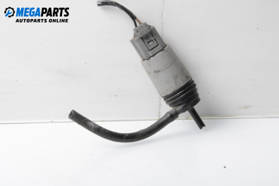 Помпичка за чистачки за BMW 3 Series E90 Coupe E92 (06.2006 - 12.2013)