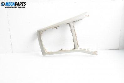 Централна конзола за Opel Astra H Estate (08.2004 - 05.2014)