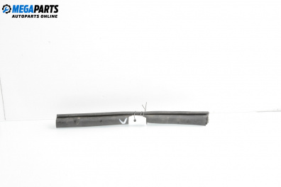 Уплътнение за врата за Volkswagen Passat IV Sedan B5.5 (10.2000 - 12.2005), 4+1 вр., комби, позиция: лява