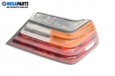 Стоп за Mercedes-Benz 124 Sedan (12.1984 - 06.1993), седан, позиция: дясна