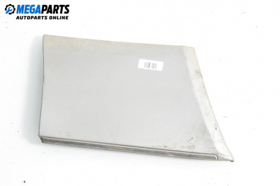 Външни лайсни за Mercedes-Benz 124 Sedan (12.1984 - 06.1993), седан, позиция: предна