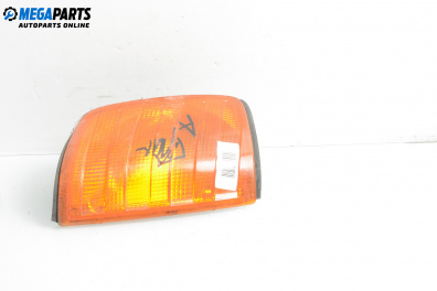 Мигач за Mercedes-Benz 124 Sedan (12.1984 - 06.1993), седан, позиция: лява