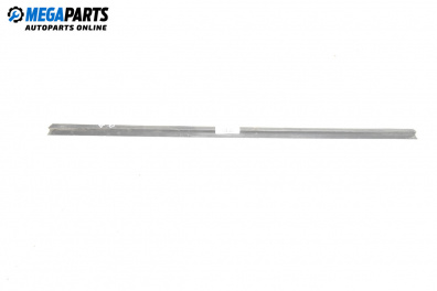 Уплътнение стъкло за Mercedes-Benz 124 Sedan (12.1984 - 06.1993), 4+1 вр., седан, позиция: предна, дясна