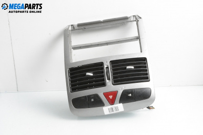 Централна конзола за Peugeot 307 Hatchback (08.2000 - 12.2012)