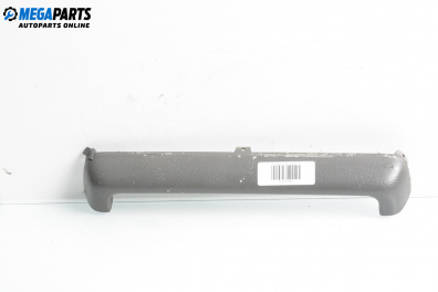 Интериорна лайсна за Audi A4 Avant B7 (11.2004 - 06.2008), 4+1 вр., комби