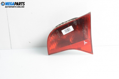 Вътрешен стоп за Audi A4 Avant B7 (11.2004 - 06.2008), комби, позиция: дясна