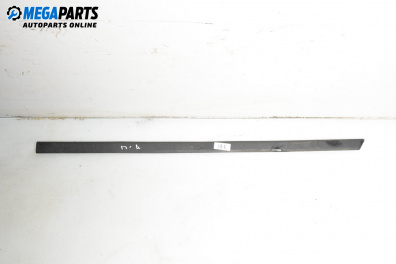 Външна лайсна врата за Ford Fiesta V Hatchback (11.2001 - 03.2010), хечбек, позиция: предна, дясна