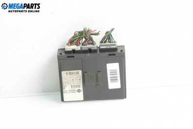 Комфорт модул за Nissan Primera Sedan III (01.2002 - 06.2007), № 28550 AV700