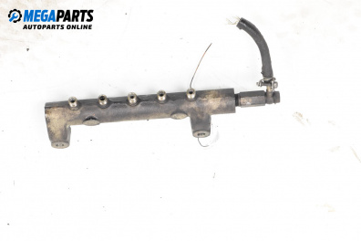 Горивна рейка за Nissan Primera Sedan III (01.2002 - 06.2007) 2.2 Di, 126 к.с.