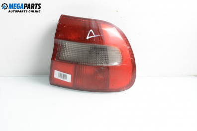 Стоп за Volvo V40 Estate (07.1995 - 06.2004), комби, позиция: дясна