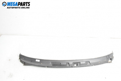 Кора под чистачки за Volvo V40 Estate (07.1995 - 06.2004), 4+1 вр., комби