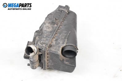 Филтърна кутия за Volvo V40 Estate (07.1995 - 06.2004) 2.0