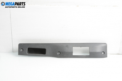 Интериорна пластмаса за Opel Zafira B Minivan (07.2005 - 14.2015), 4+1 вр., миниван, позиция: предна