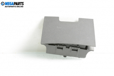 Пепелник за Opel Zafira B Minivan (07.2005 - 14.2015)