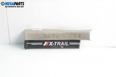 Външни лайсни за Nissan X-Trail I SUV (06.2001 - 01.2013), джип, позиция: лява