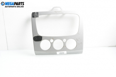 Централна конзола за Ford Focus II Estate (07.2004 - 09.2012)