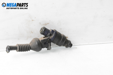 Дюза бензин за Volkswagen Passat III Variant B5 (05.1997 - 12.2001) 2.8 V6 Syncro/4motion, 193 к.с.