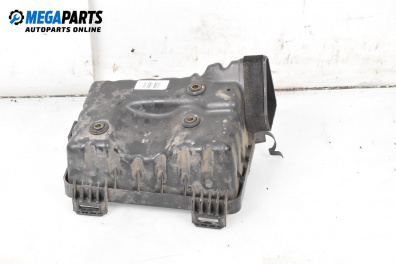 Филтърна кутия за Hyundai Elantra Sedan II (06.2000 - 07.2006) 1.6