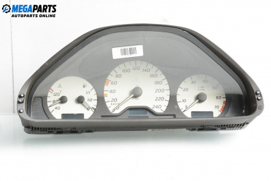 Километраж за Mercedes-Benz CLK-Class Coupe (C208) (06.1997 - 09.2002) 200 (208.335), 136 к.с.