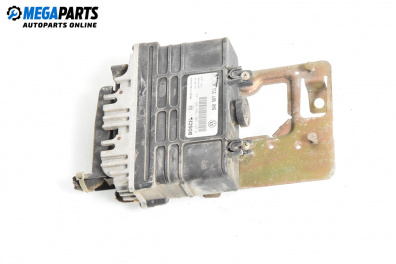 Компютър двигател за Volkswagen Golf III Hatchback (08.1991 - 07.1998) 1.8, 90 к.с., № 8A0 907 311 H