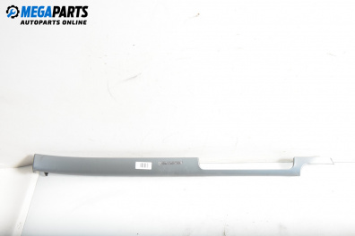 Интериорна лайсна за Audi A4 Avant B7 (11.2004 - 06.2008), 4+1 вр., комби