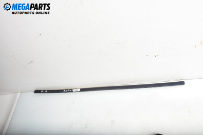 Интериорна лайсна за Volkswagen Golf IV Hatchback (08.1997 - 06.2005), 4+1 вр., хечбек