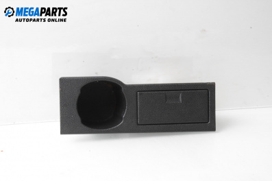 Поставка чаша за Ford Mondeo III Turnier (10.2000 - 03.2007)