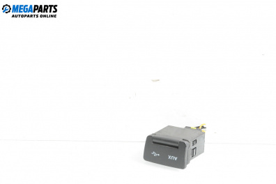 USB куплунг за Kia Cee'd Hatchback I (12.2006 - 12.2012) 2.0 CRDi 140, 140 к.с.