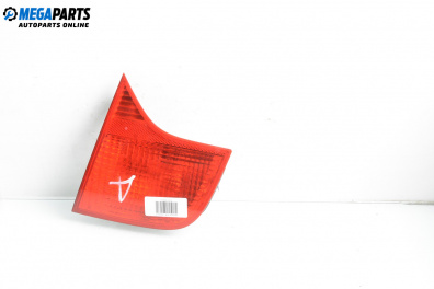 Вътрешен стоп за Audi A4 Sedan B7 (11.2004 - 06.2008), седан, позиция: дясна