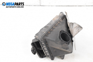 Филтърна кутия за Audi A4 Sedan B7 (11.2004 - 06.2008) 1.6