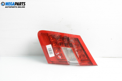 Вътрешен стоп за Mercedes-Benz E-Class Sedan (W212) (01.2009 - 12.2016), седан, позиция: дясна