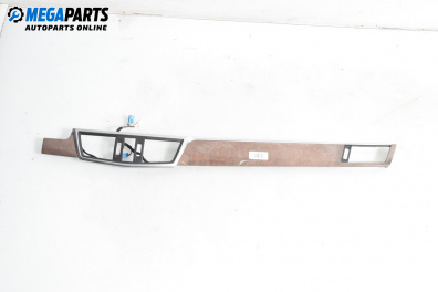 Интериорна лайсна за Mercedes-Benz E-Class Sedan (W212) (01.2009 - 12.2016), 4+1 вр., седан