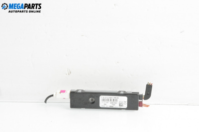 Усилвател антена за Mercedes-Benz E-Class Sedan (W212) (01.2009 - 12.2016), № A2128201689