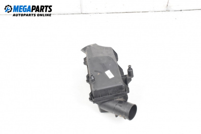 Филтърна кутия за Ford Mondeo III Turnier (10.2000 - 03.2007) 2.0 16V TDDi / TDCi