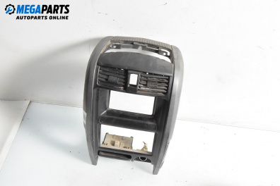 Централна конзола за Great Wall Hover SUV (06.2005 - ...)