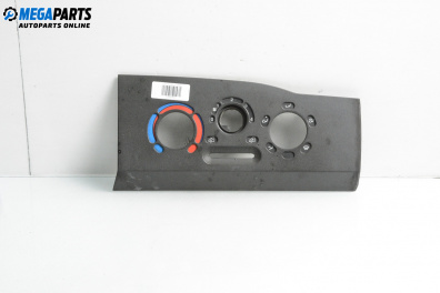 Интериорна пластмаса за Iveco Daily III Box (11.1997 - 07.2007), 2+1 вр., товарен, позиция: предна