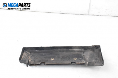 Пластмасов капак за Iveco Daily III Box (11.1997 - 07.2007), 2+1 вр., товарен