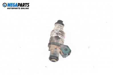 Дюза бензин за Volkswagen Golf IV Hatchback (08.1997 - 06.2005) 1.6, 100 к.с.