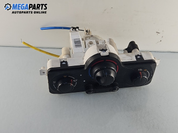 Панел климатик за Renault Clio III Hatchback (01.2005 - 12.2012), № 69597003