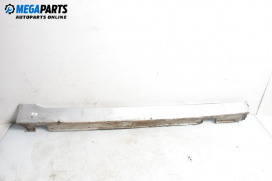 Праг за BMW 5 Series E60 Sedan E60 (07.2003 - 03.2010), 4+1 вр., седан, позиция: дясна