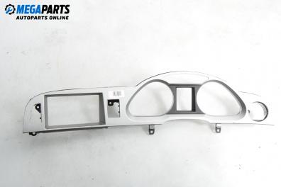 Интериорна пластмаса километраж за Audi A6 Sedan C6 (05.2004 - 03.2011), 4+1 вр., седан