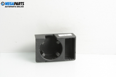 Поставка чаша за Audi A6 Sedan C6 (05.2004 - 03.2011)