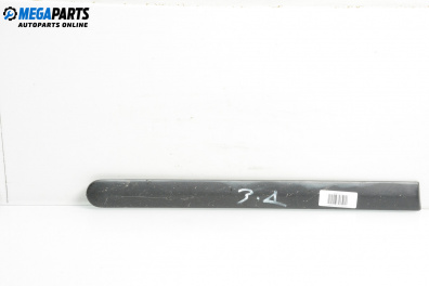 Лайсна за Honda Civic VI Hatchback (10.1995 - 02.2001), хечбек, позиция: задна, дясна